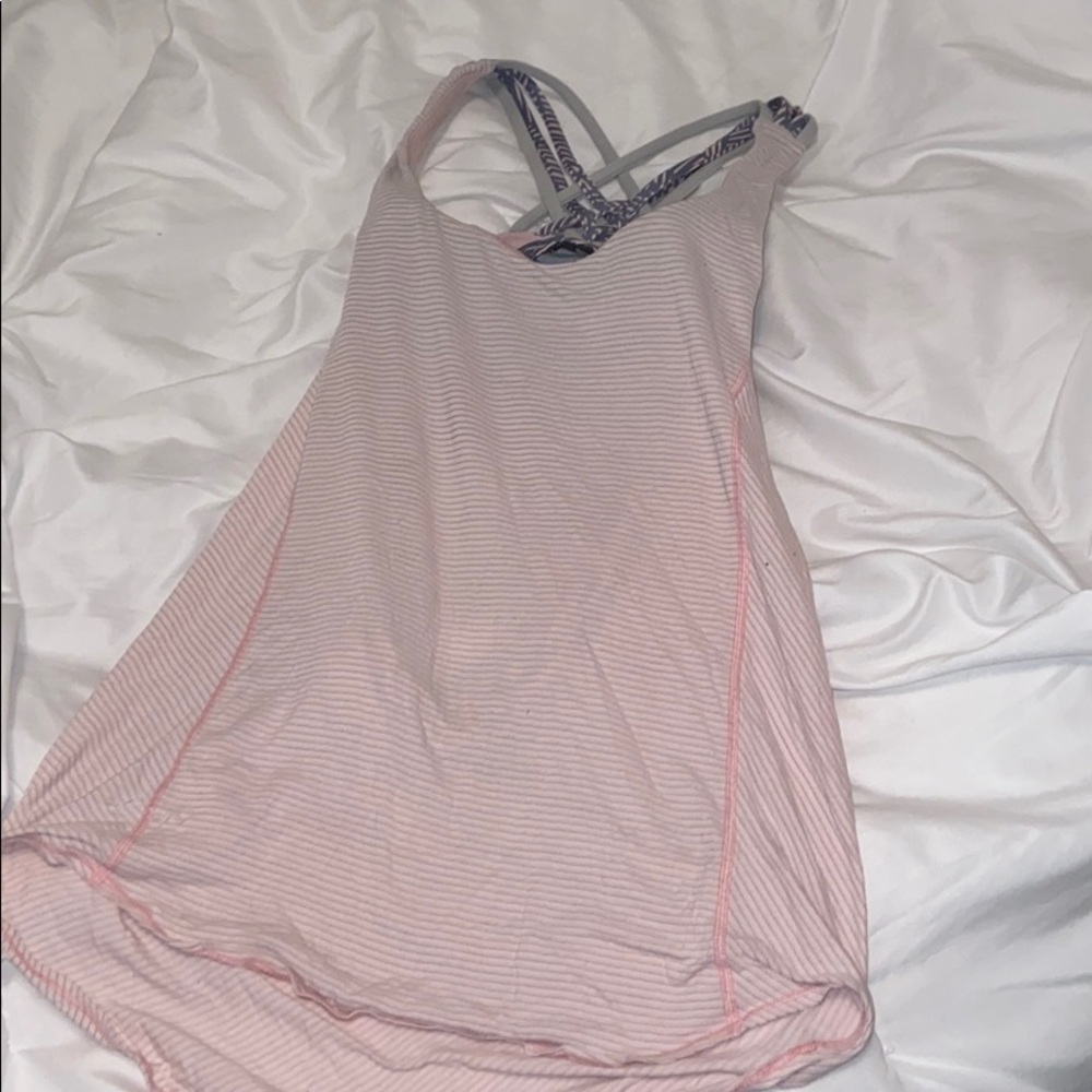 Lululemon tank with built in bra